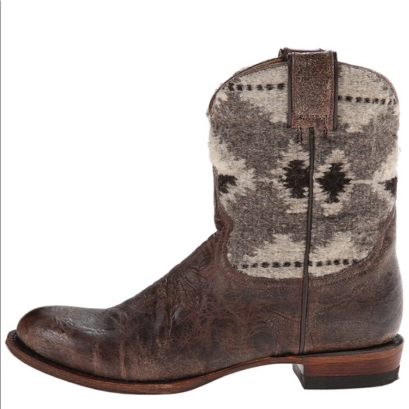 Stetson Women’s Serape Round Toe Ankle Boot, 10 - Picture 7 of 7